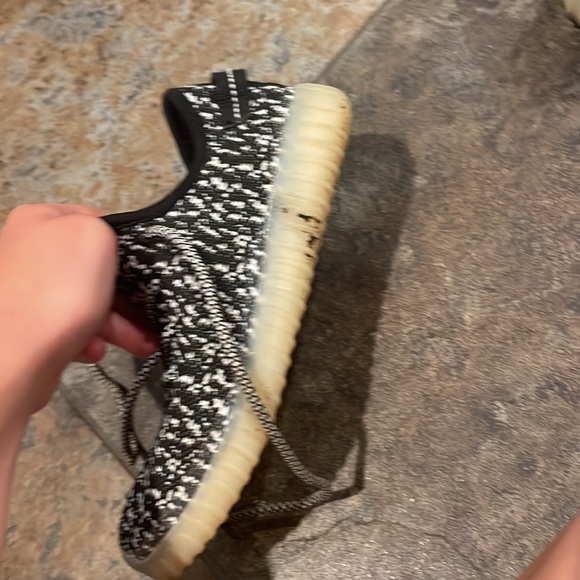 Light up shoes, but don’t know if they work - Picture 6 of 13